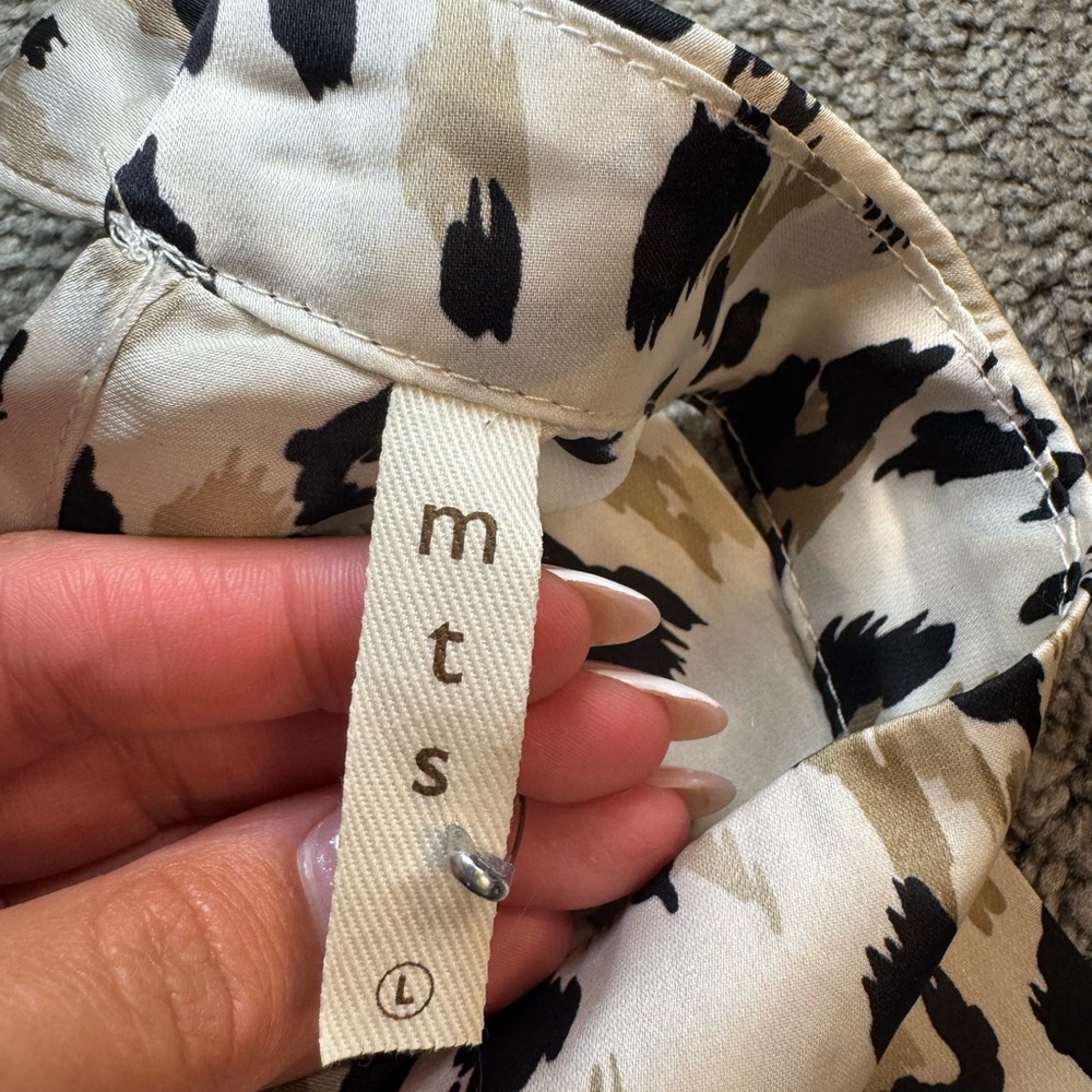 Halter top - Picture 8 of 9